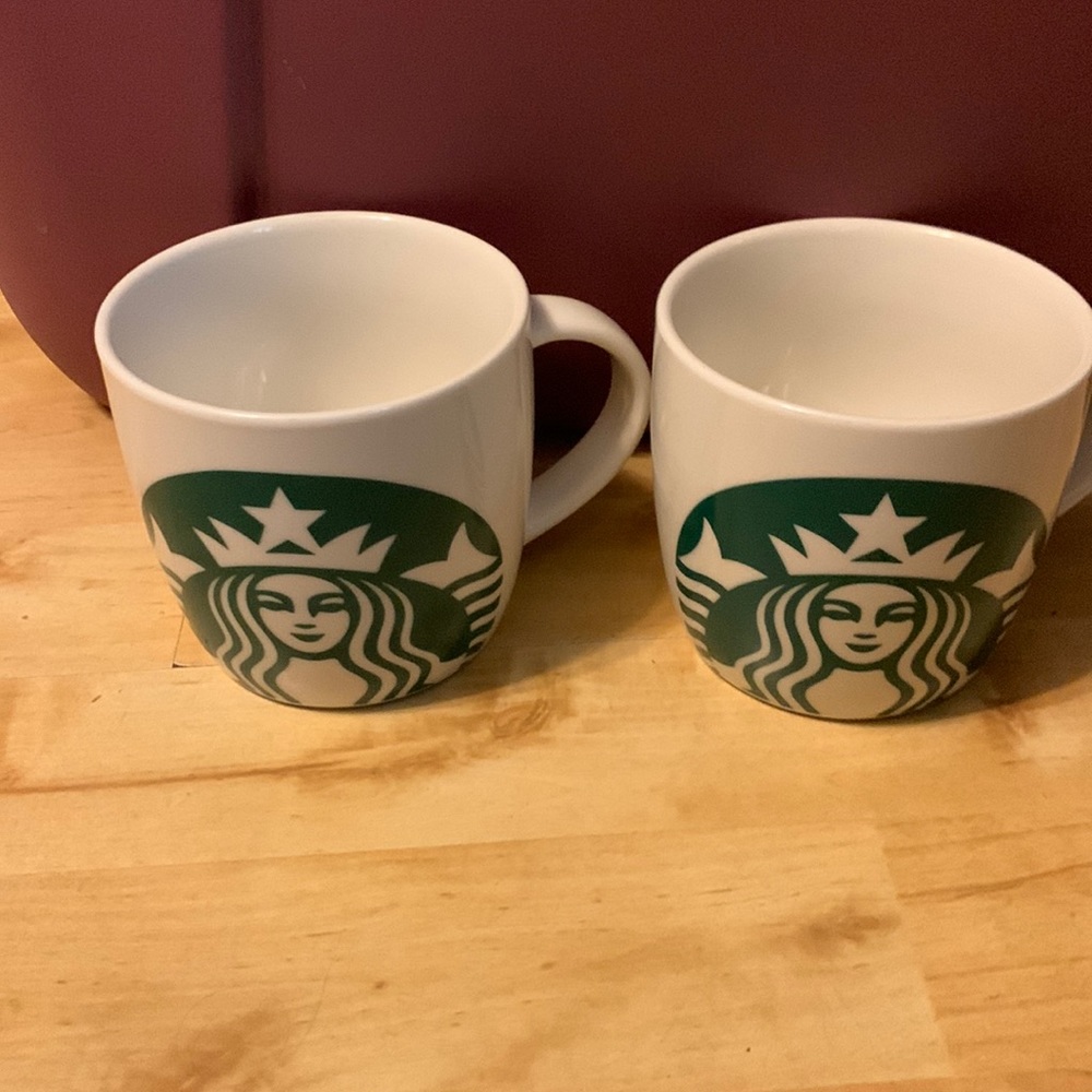 Set of 2 Starbucks 14 oz cups